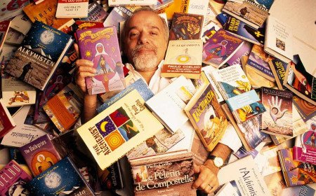 Paulo Coelho : parcours, œuvres et influence mondiale