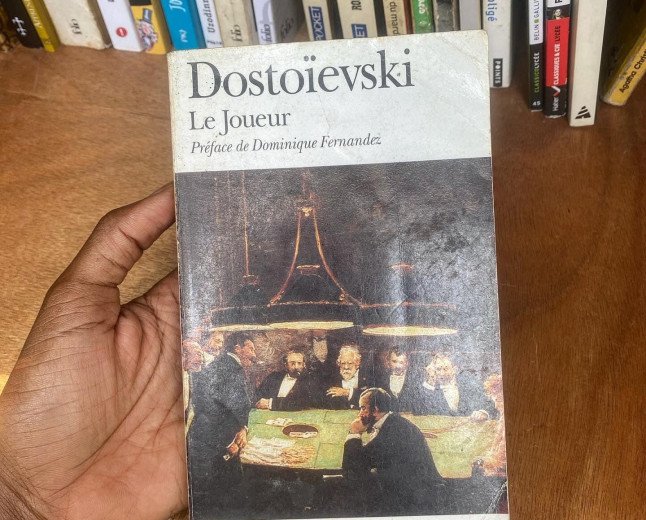 Le joueur de Dostoïevski : Une Plongée Intense dans les Profondeurs de l’Âme Humaine